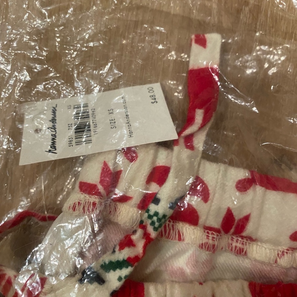 NWT Hannah Anderson Deer D pjs XS - Picture 6 of 8